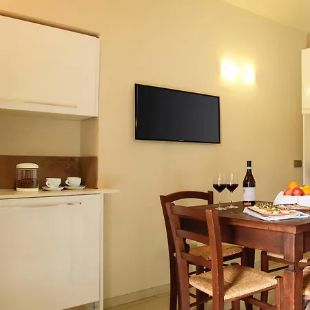 La Rosa Nel Borgo - Con Balcone